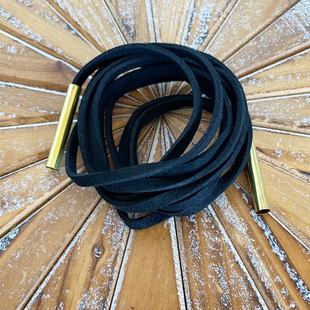 NIP Faux Suede Adjustable Wrap Choker - Picture 4 of 11